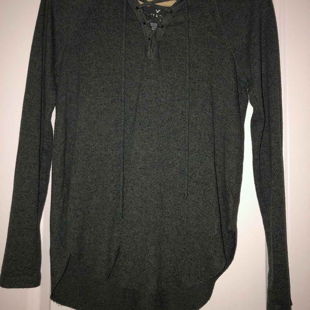 Dark green/black heathered American Eagle top